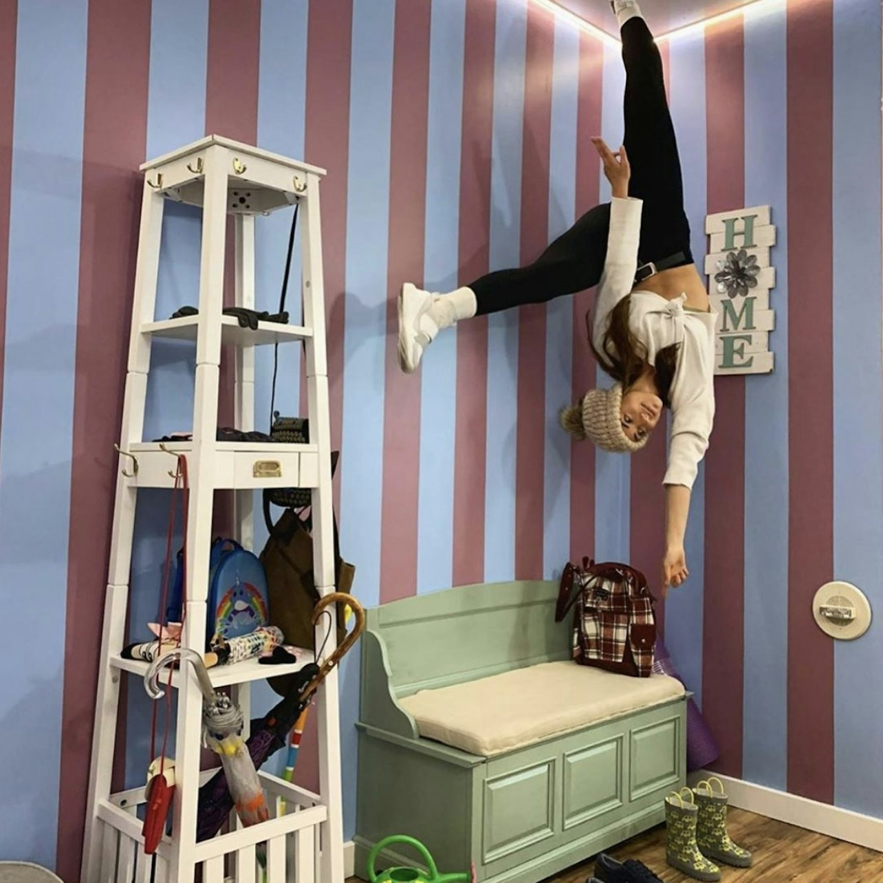 The Upside Down House at World of Illusions - Photo 1 of 8